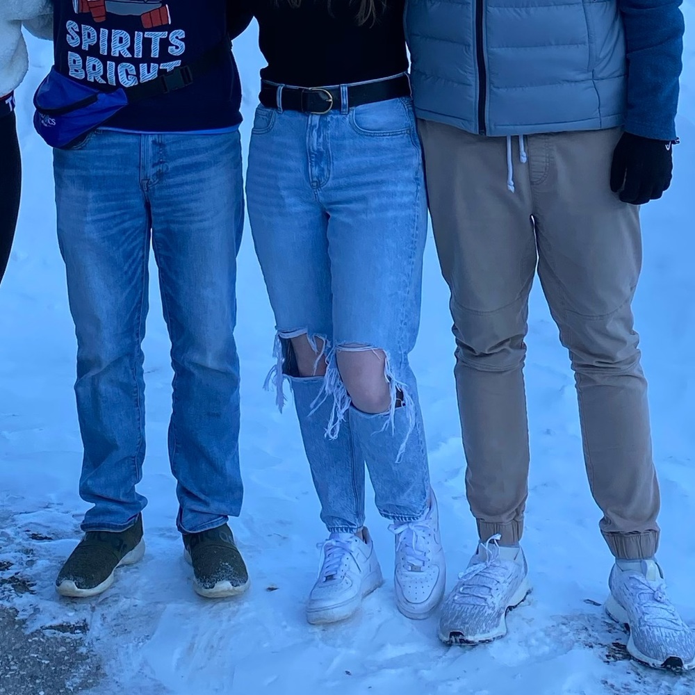 American Eagle Mom Jeans